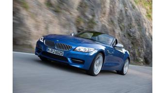 BMW Z4 gets more beautiful - Now available in Estoril Blue metallic shade