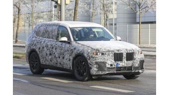 BMW X7 spotted on test again