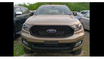 Ford Endeavour Sport spotted at dealership ahead of its official launch