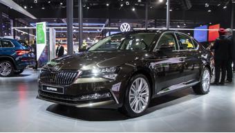 Skoda launches BS6 Superb in India at Rs 29.99 lakhs 