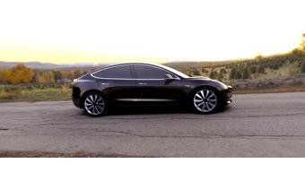 Tesla kicks off battery production at Gigafactory 