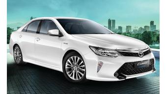 Toyota introduces 2018 Camry hybrid in India