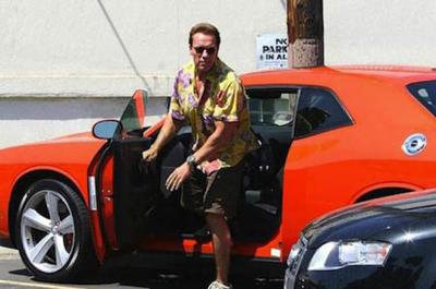 Arnold schwarzenegger stepping out from his car