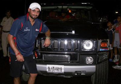 Bhajjis new passion, buys a new hummer