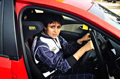 Gul Panag an AAP candidate in her car