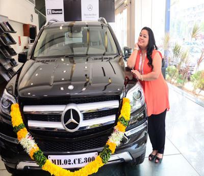The stylish chemistry of bharti singh with her mercedes-benz gl 350 cdis