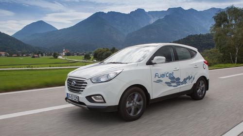 Hydrogen fuel celled vehicle