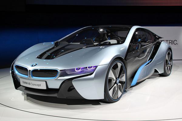 BMW i8 ï¿½ hybrid super car of the future