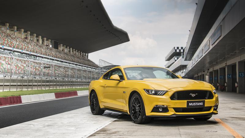  Ford Mustang First Drive Review 