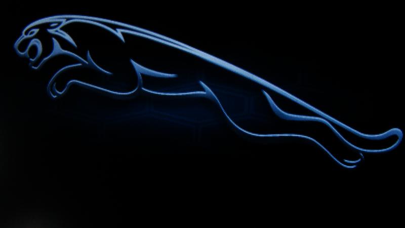 Jaguar XF Review: The Boldilicious