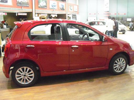 Toyota Etios Liva Review - First Impressions 